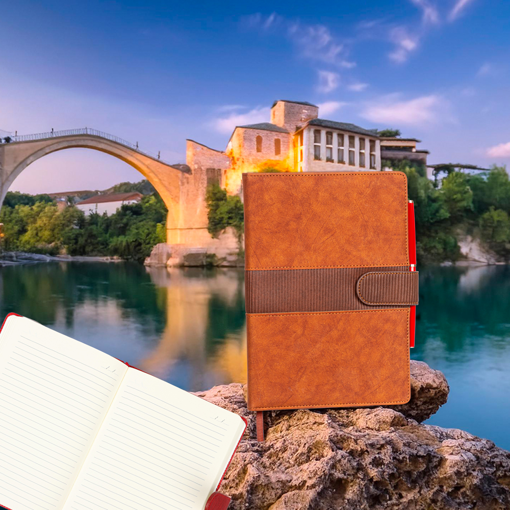 Çizgili Defter